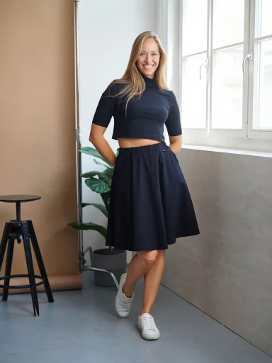 LUCCA Dámsky crop top čierny 40